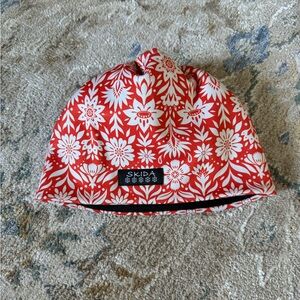 Skida hat